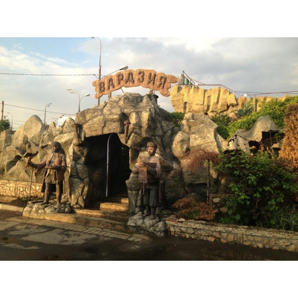 Ресторанный сервис бронирования столиков menu-rest.com - Интерьер ресторана "Вардзия"