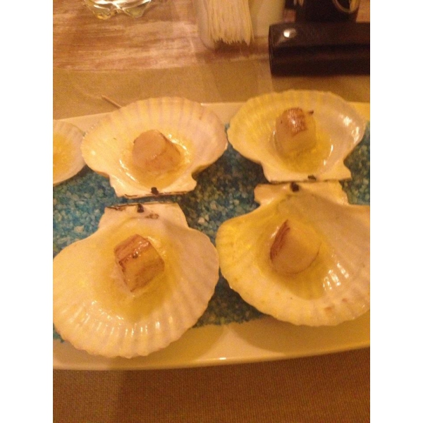 Ресторанный сервис бронирования столиков menu-rest.com - Интерьер ресторана "Peshi"