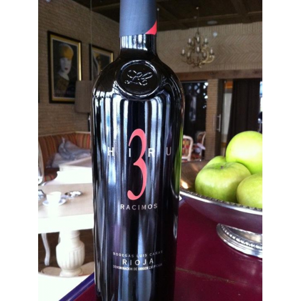 Ресторанный сервис бронирования столиков menu-rest.com - Интерьер ресторана "Vinoteka Dissident"