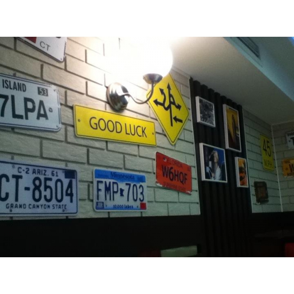 Ресторанный сервис бронирования столиков menu-rest.com - Интерьер ресторана "Jerry Wings"