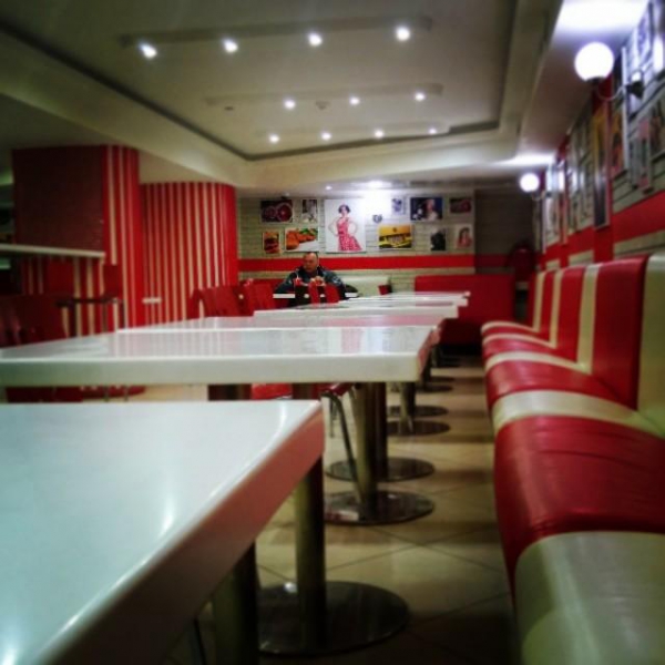 Ресторанный сервис бронирования столиков menu-rest.com - Интерьер ресторана "Jerry Wings"