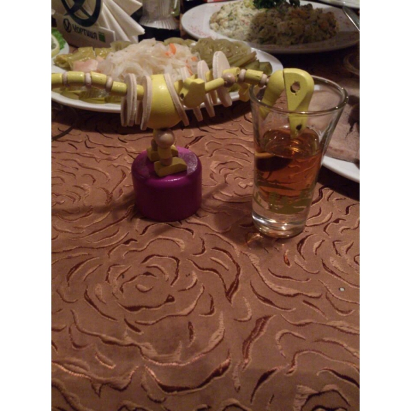 Ресторанный сервис бронирования столиков menu-rest.com - Интерьер ресторана "Золотой орех"