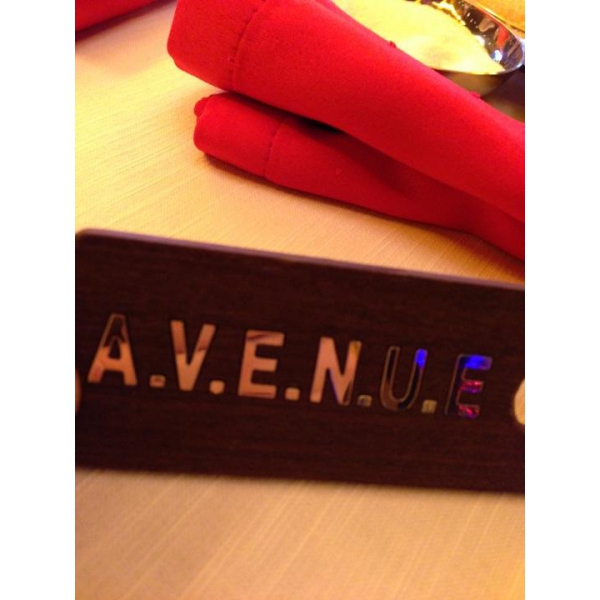 Ресторанный сервис бронирования столиков menu-rest.com - Интерьер ресторана "A.V.E.N.U.E"