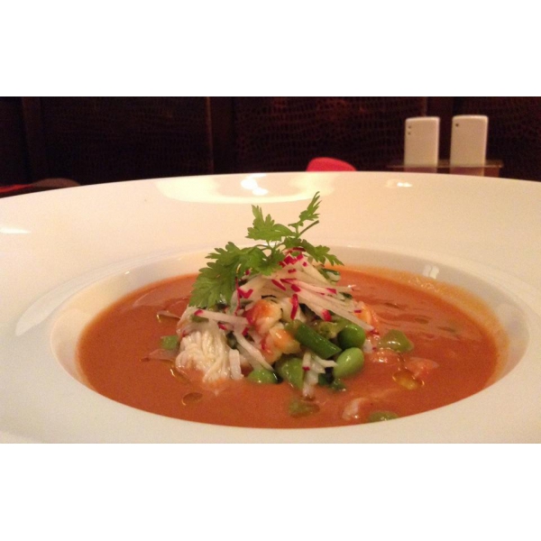 Ресторанный сервис бронирования столиков menu-rest.com - Интерьер ресторана "A.V.E.N.U.E"