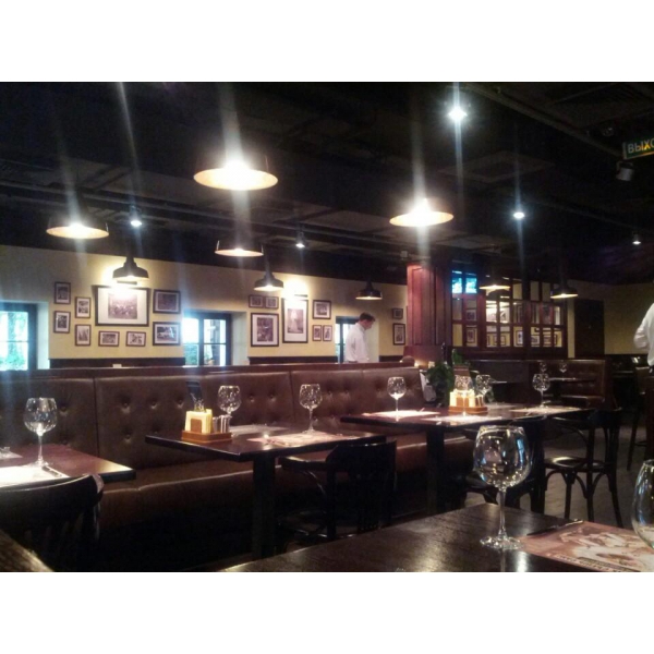 Ресторанный сервис бронирования столиков menu-rest.com - Интерьер ресторана "GOODMAN"