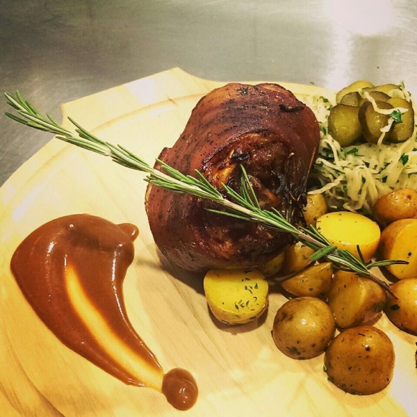 Ресторанный сервис бронирования столиков menu-rest.com - Интерьер ресторана "Мясо & паста"