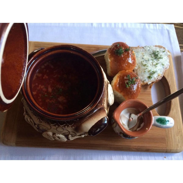 Ресторанный сервис бронирования столиков menu-rest.com - Интерьер ресторана "Украинский дворик"