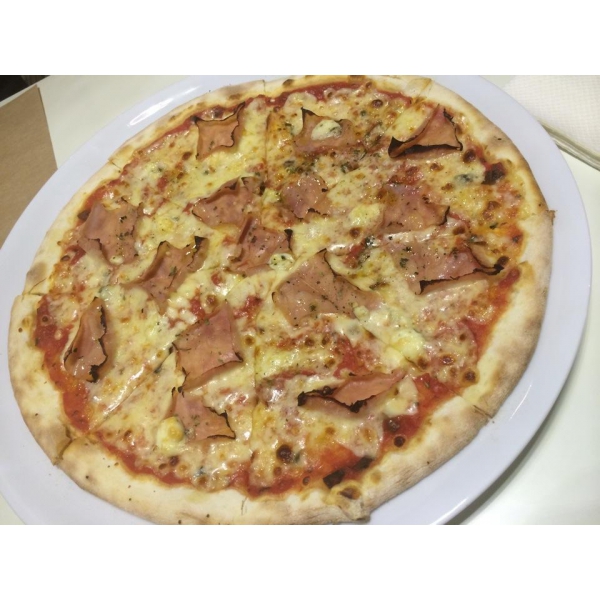 Ресторанный сервис бронирования столиков menu-rest.com - Интерьер ресторана "Don Peperoncino"