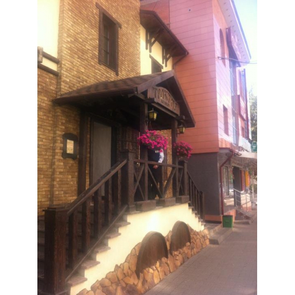 Ресторанный сервис бронирования столиков menu-rest.com - Интерьер ресторана "Трактир на Новой"