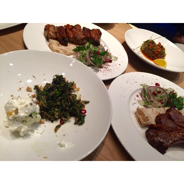 Ресторанный сервис бронирования столиков menu-rest.com - Интерьер ресторана "Долина Солнца"