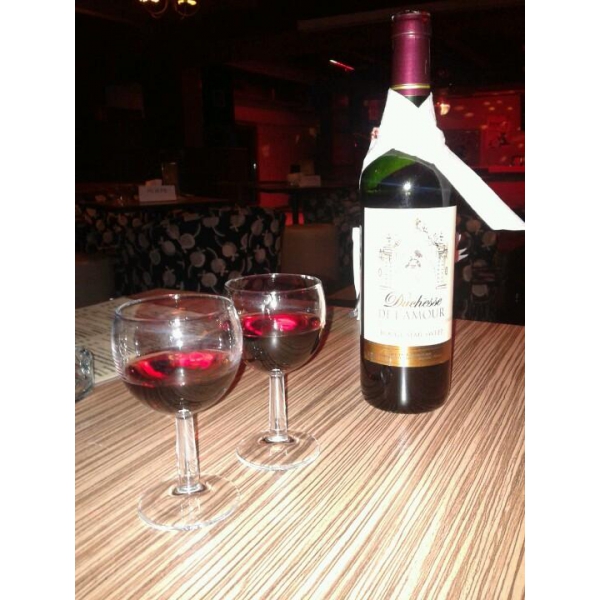 Ресторанный сервис бронирования столиков menu-rest.com - Интерьер ресторана "Пять пятниц"