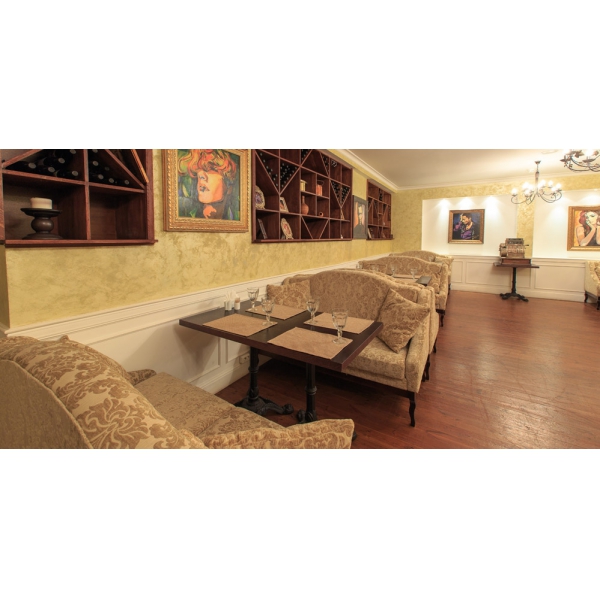 Ресторанный сервис бронирования столиков menu-rest.com - Интерьер ресторана "Беби Джоли"