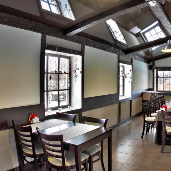 Ресторанный сервис бронирования столиков menu-rest.com - Интерьер ресторана "Жиряковъ"