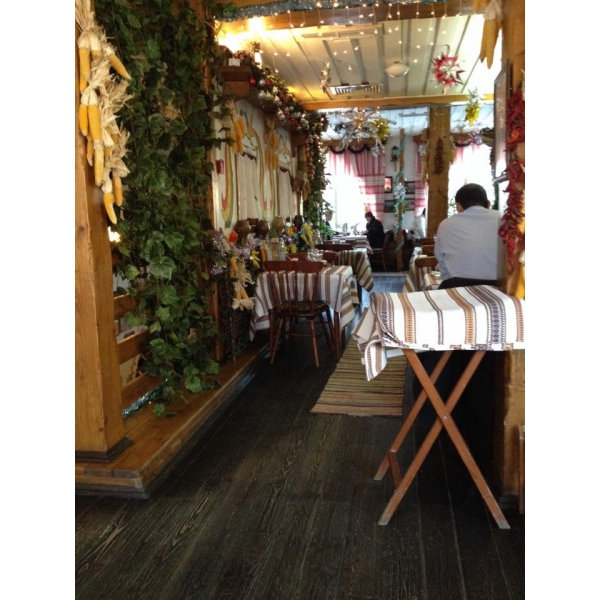 Ресторанный сервис бронирования столиков menu-rest.com - Интерьер ресторана "Тарас Бульба"