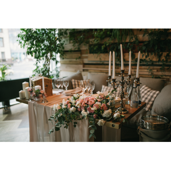 Ресторанный сервис бронирования столиков menu-rest.com - Интерьер ресторана "Bon App"