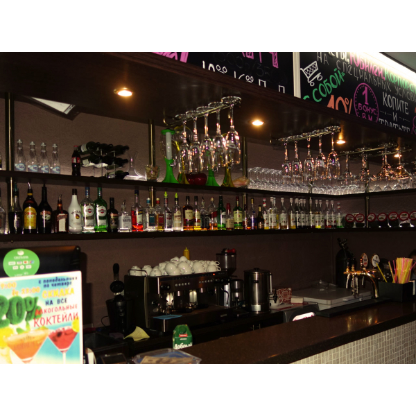 Ресторанный сервис бронирования столиков menu-rest.com - Интерьер ресторана "Вишневая метель"