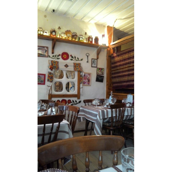 Ресторанный сервис бронирования столиков menu-rest.com - Интерьер ресторана "Тарас Бульба"