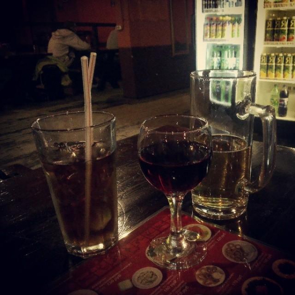 Ресторанный сервис бронирования столиков menu-rest.com - Интерьер ресторана "Кружка"