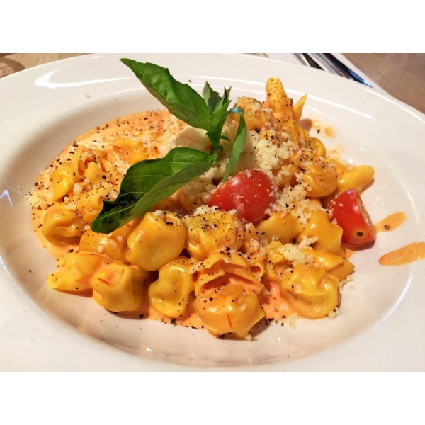 Ресторанный сервис бронирования столиков menu-rest.com - Интерьер ресторана "IL Патио"