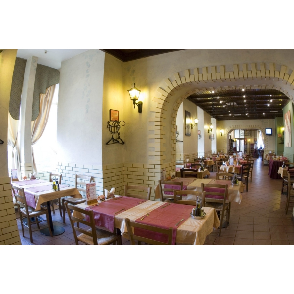 Ресторанный сервис бронирования столиков menu-rest.com - Интерьер ресторана "IL Патио"