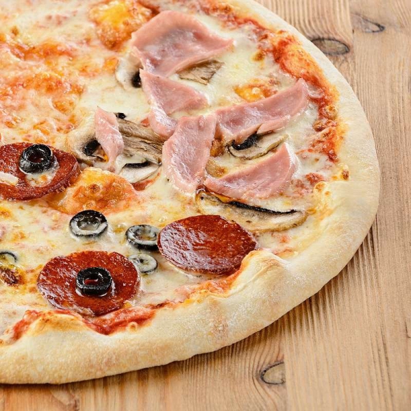 Ресторанный сервис бронирования столиков menu-rest.com - Интерьер ресторана "Red Machine"