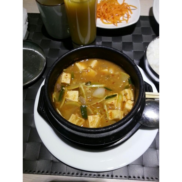 Ресторанный сервис бронирования столиков menu-rest.com - Интерьер ресторана "Кимчи"