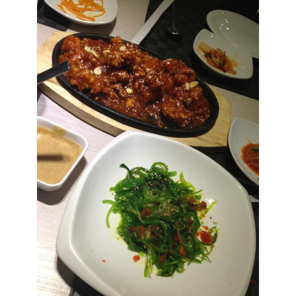 Ресторанный сервис бронирования столиков menu-rest.com - Интерьер ресторана "Кимчи"