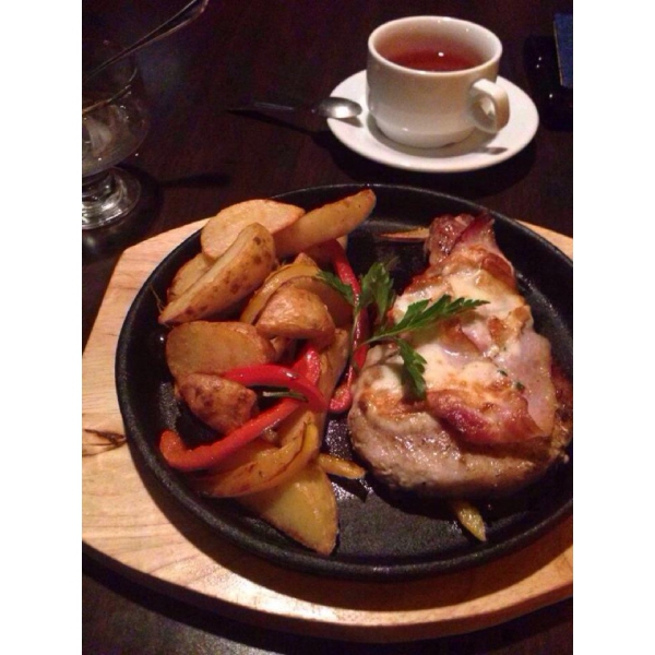 Ресторанный сервис бронирования столиков menu-rest.com - Интерьер ресторана "Вояж"