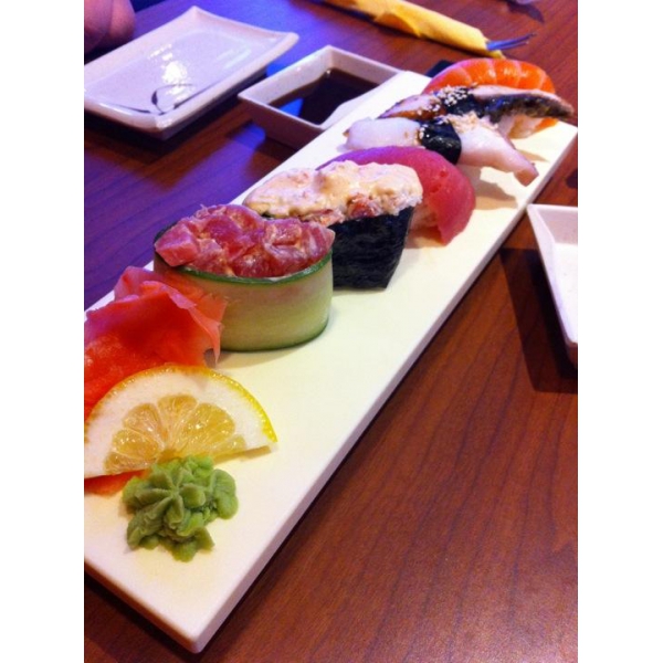 Ресторанный сервис бронирования столиков menu-rest.com - Интерьер ресторана "Две палочки"