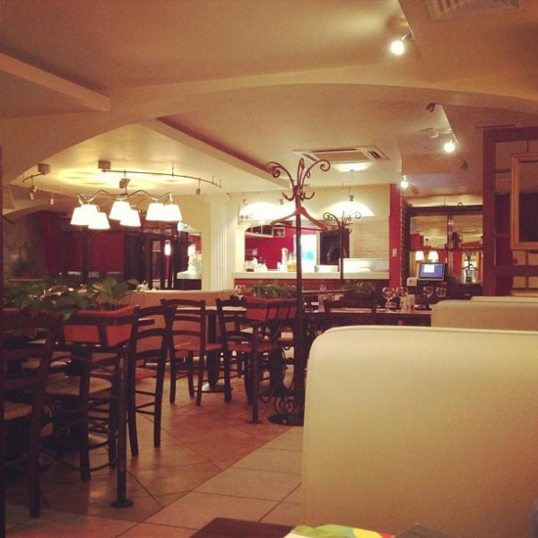 Ресторанный сервис бронирования столиков menu-rest.com - Интерьер ресторана "Планета Суши"