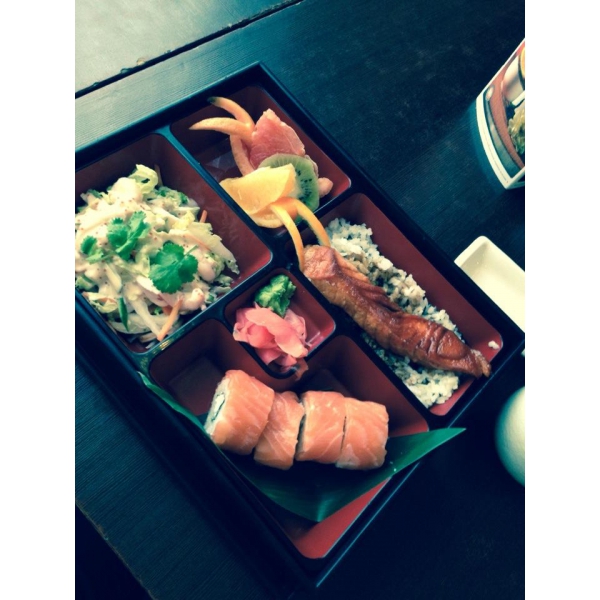 Ресторанный сервис бронирования столиков menu-rest.com - Интерьер ресторана "Планета Суши"