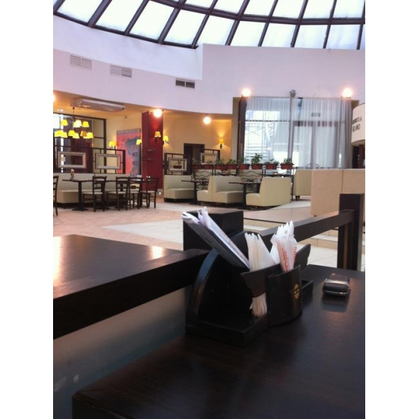 Ресторанный сервис бронирования столиков menu-rest.com - Интерьер ресторана "Планета Суши"