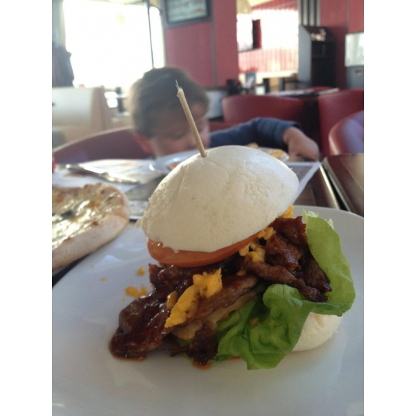 Ресторанный сервис бронирования столиков menu-rest.com - Интерьер ресторана "Планета Суши"