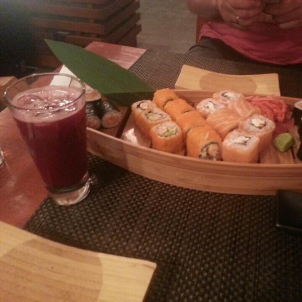 Ресторанный сервис бронирования столиков menu-rest.com - Интерьер ресторана "Якитория"