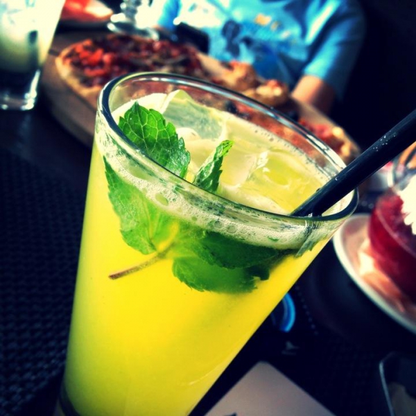 Ресторанный сервис бронирования столиков menu-rest.com - Интерьер ресторана "Якитория"