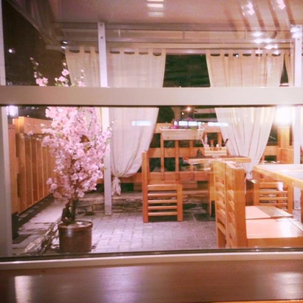 Ресторанный сервис бронирования столиков menu-rest.com - Интерьер ресторана "Якитория"