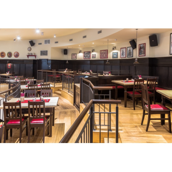 Ресторанный сервис бронирования столиков menu-rest.com - Интерьер ресторана "Paulaner brauhaus"