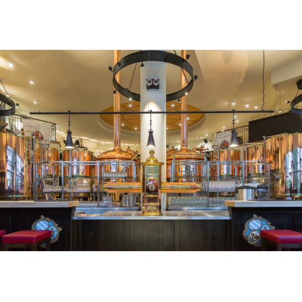 Ресторанный сервис бронирования столиков menu-rest.com - Интерьер ресторана "Paulaner brauhaus"