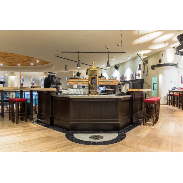 Ресторанный сервис бронирования столиков menu-rest.com - Интерьер ресторана "Paulaner brauhaus"