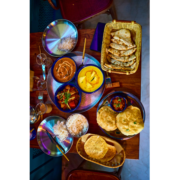 Ресторанный сервис бронирования столиков menu-rest.com - Интерьер ресторана "Тхали и Карри"